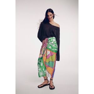 Zara Printed Knotted Skirt